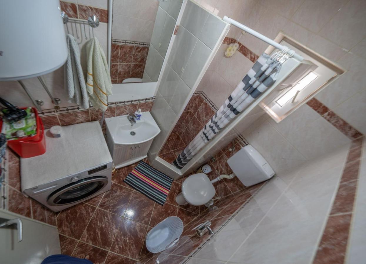 Apartments Zeko Donji Morinj Ngoại thất bức ảnh