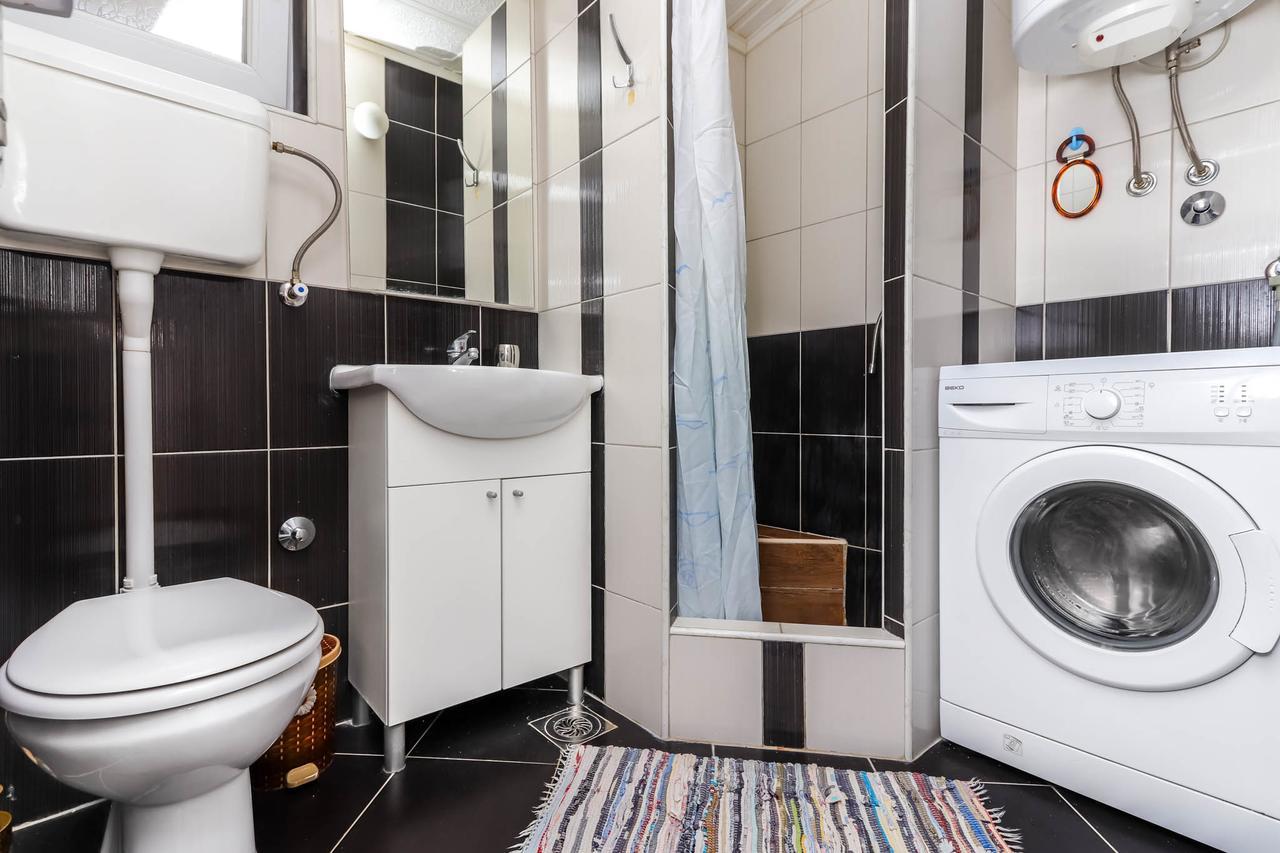 Apartments Zeko Donji Morinj Ngoại thất bức ảnh