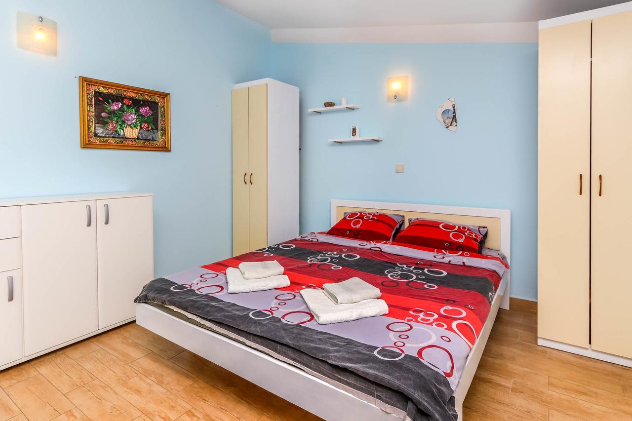 Apartments Zeko Donji Morinj Ngoại thất bức ảnh