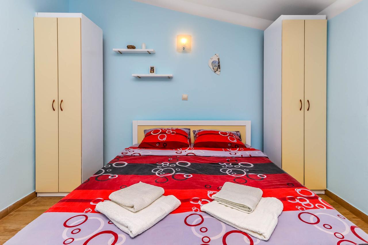 Apartments Zeko Donji Morinj Ngoại thất bức ảnh